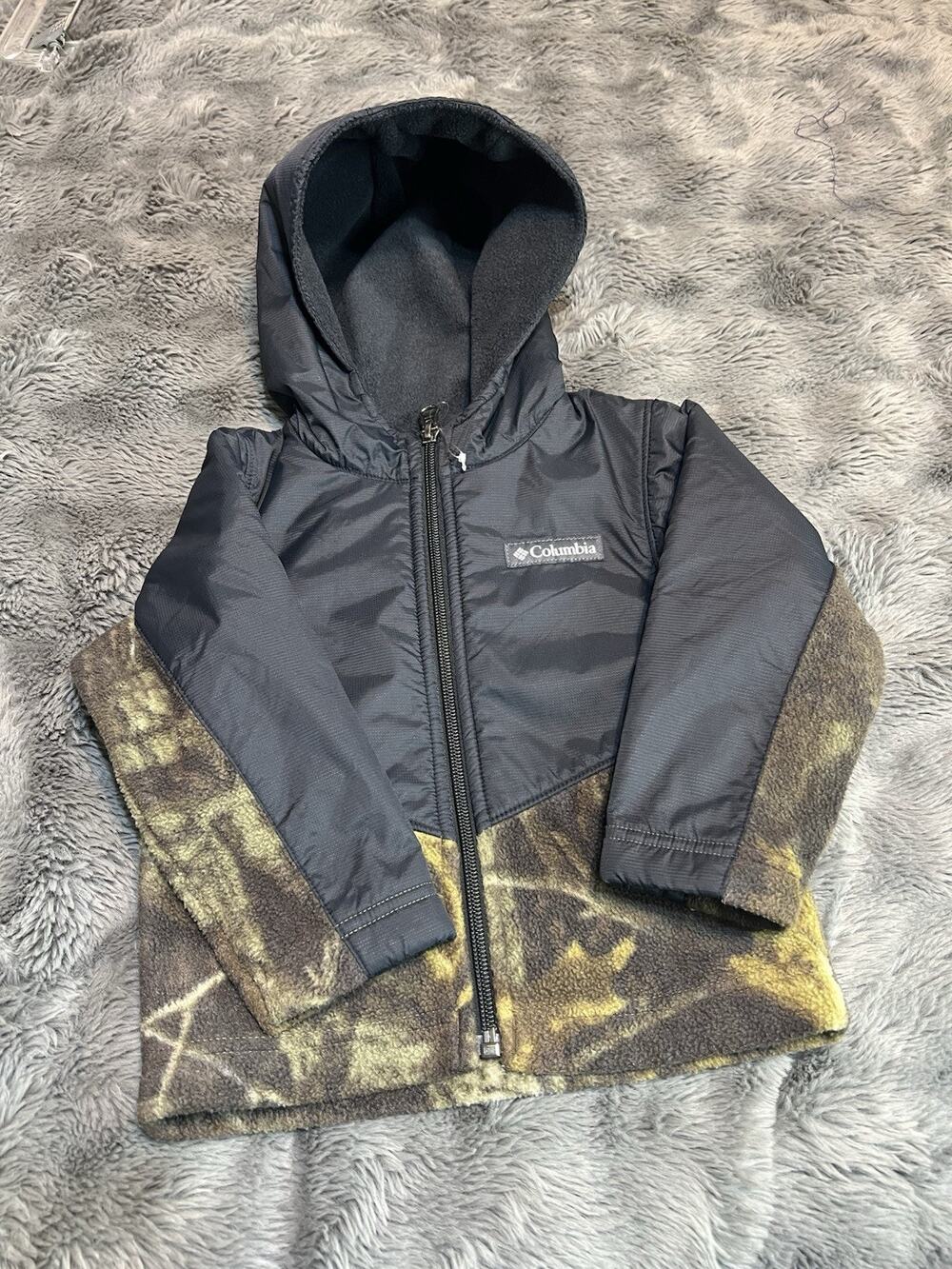 Columbia Steens MT II Overlay Hooded Jacket Toddler 2T Black Camo